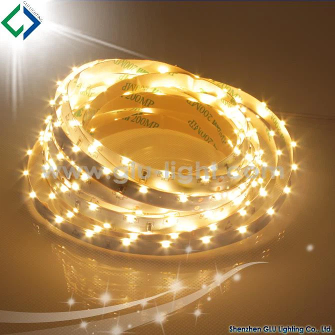 La vue latérale élevée de CRI Ra90 Epistar 2400K Warmwhite 3014 a mené la bande menée à émission latérale