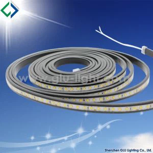 Bande LED étanche IP65/IP67/IP68 2835 pour une utilisation en extérieur