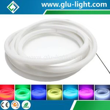Bande menée imperméable résistante aux UV du néon 12V/24V RVB du silicone IP67 RVB